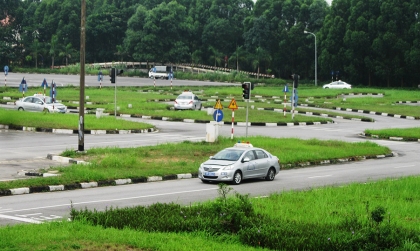 Các câu hỏi ĐIỂM LIỆT thi lý thuyết bằng lái xe (phần 1)